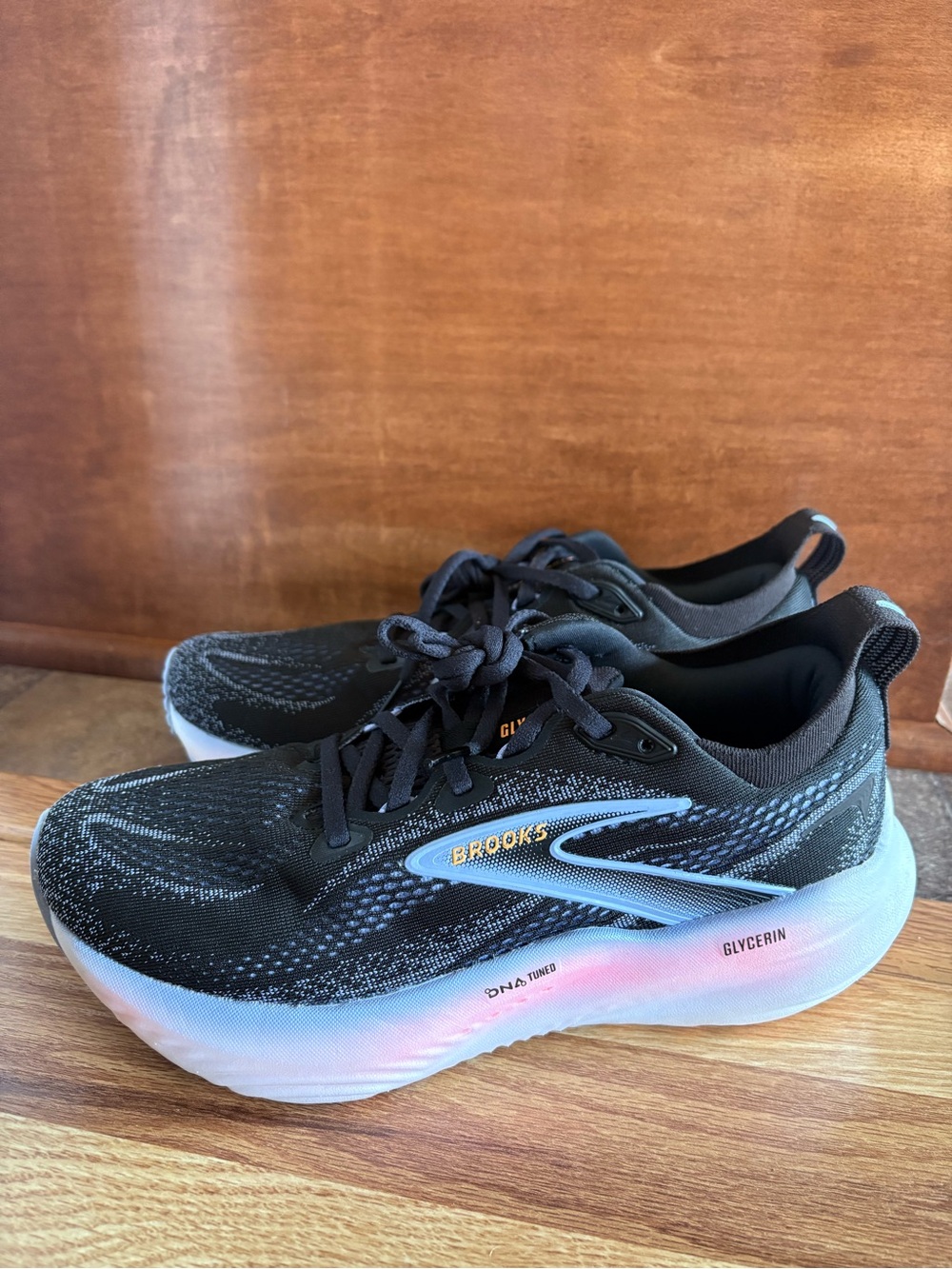 Brooks Women’s Glycerin 22 Neutral Running Shoe